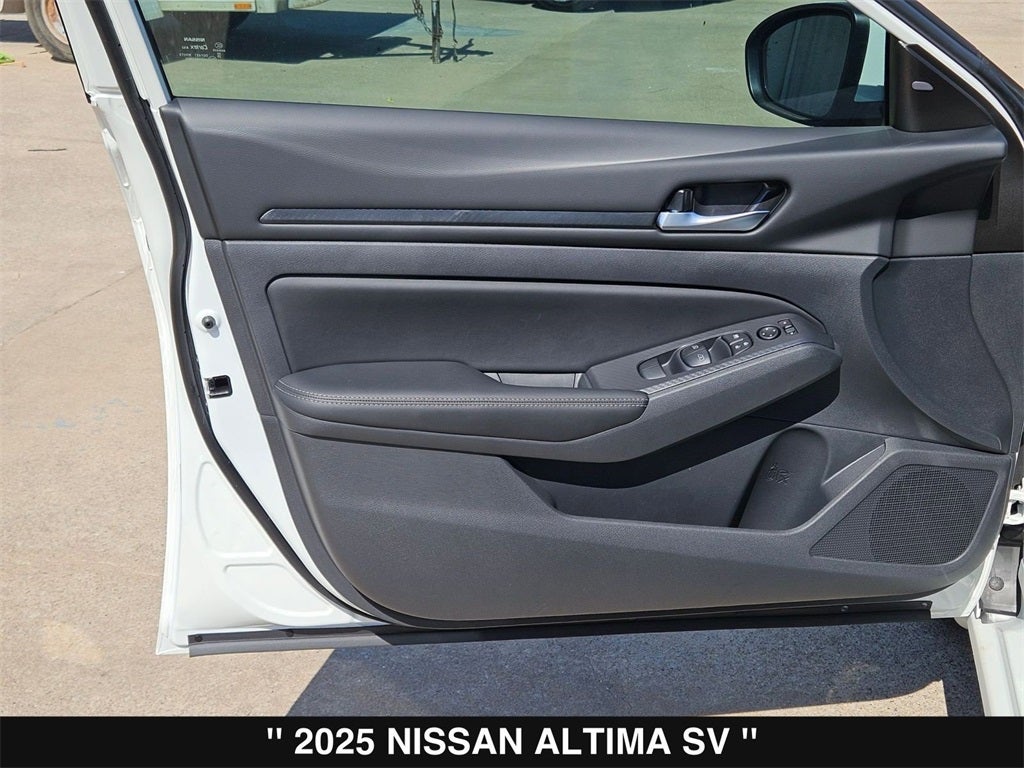 2025 Nissan Altima 2.5 SV