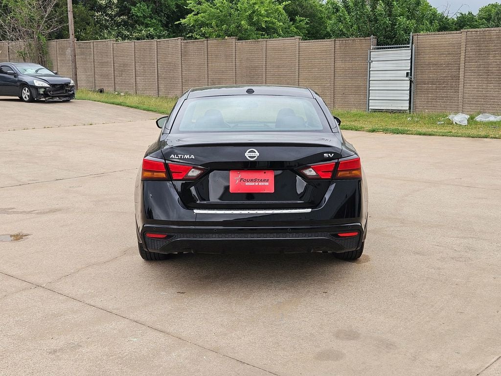 2022 Nissan Altima 2.5 SV