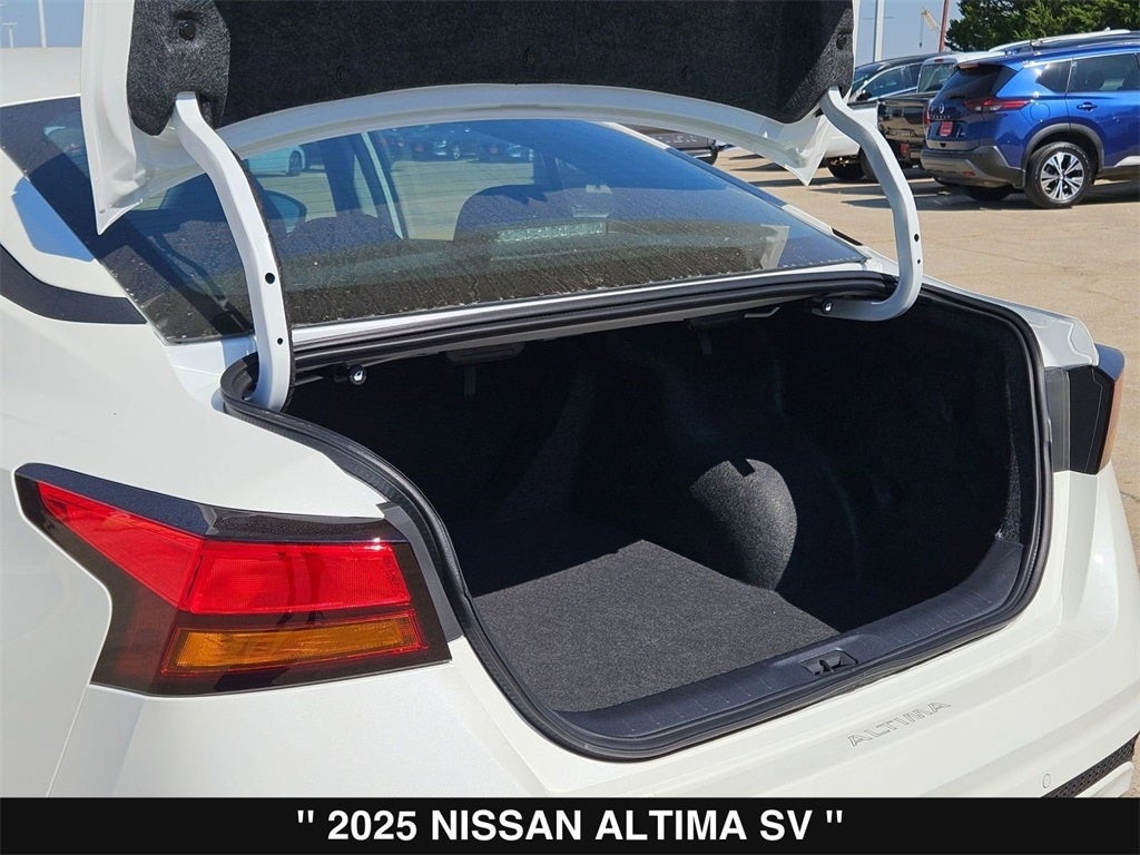 2025 Nissan Altima 2.5 SV