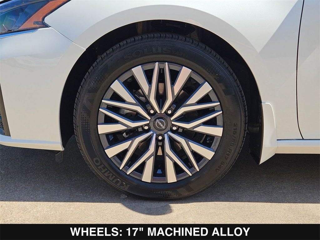 2025 Nissan Altima 2.5 SV