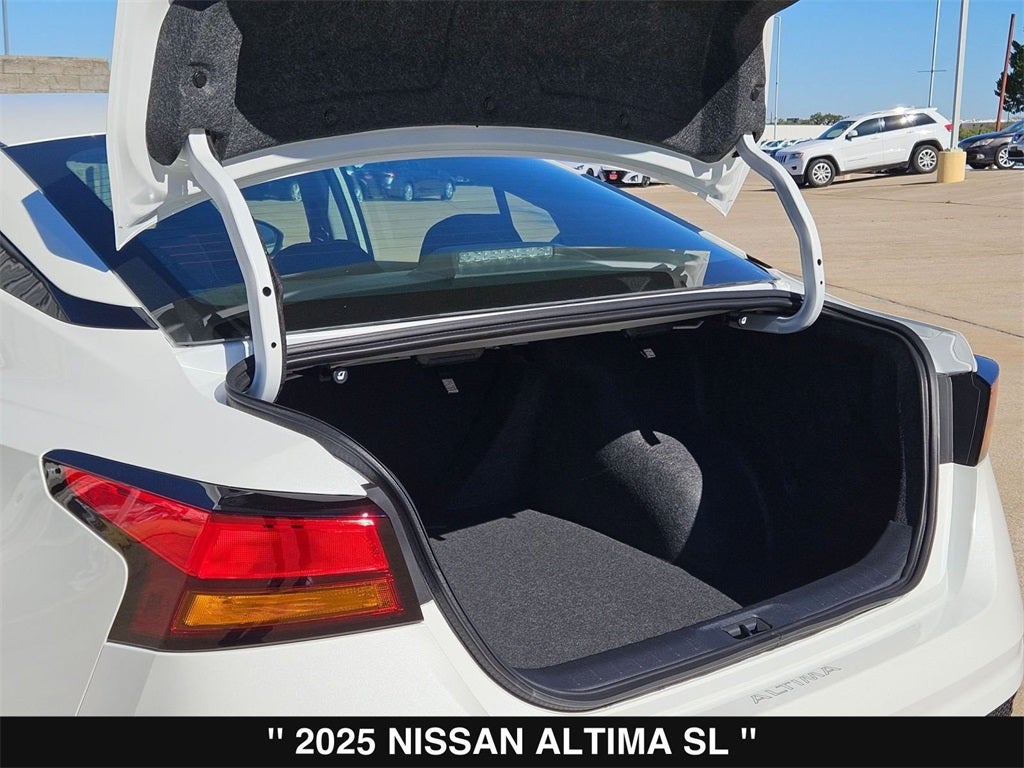 2025 Nissan Altima 2.5 SL