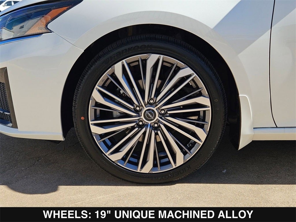 2025 Nissan Altima 2.5 SL