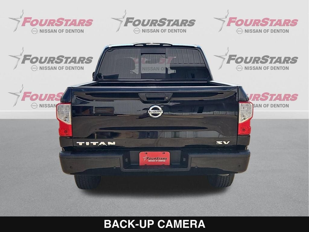 2021 Nissan Titan SV