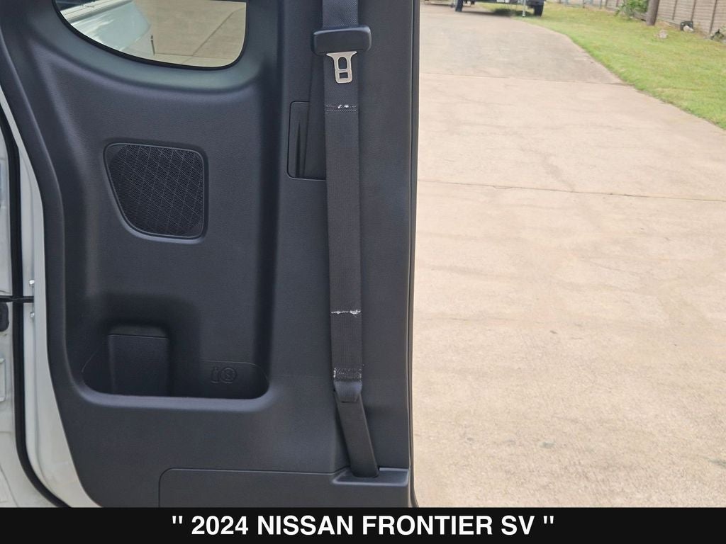 2024 Nissan Frontier SV