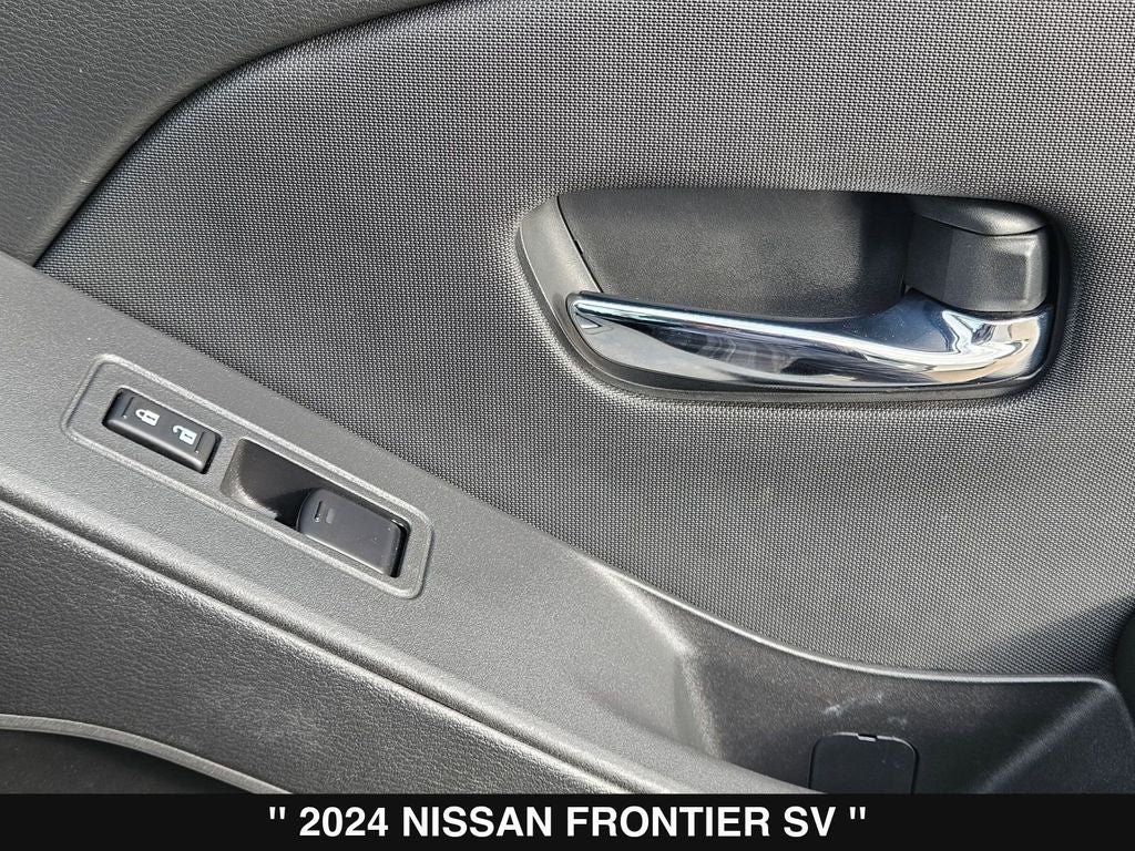 2024 Nissan Frontier SV