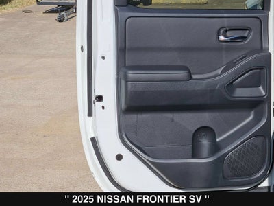 2025 Nissan Frontier SV