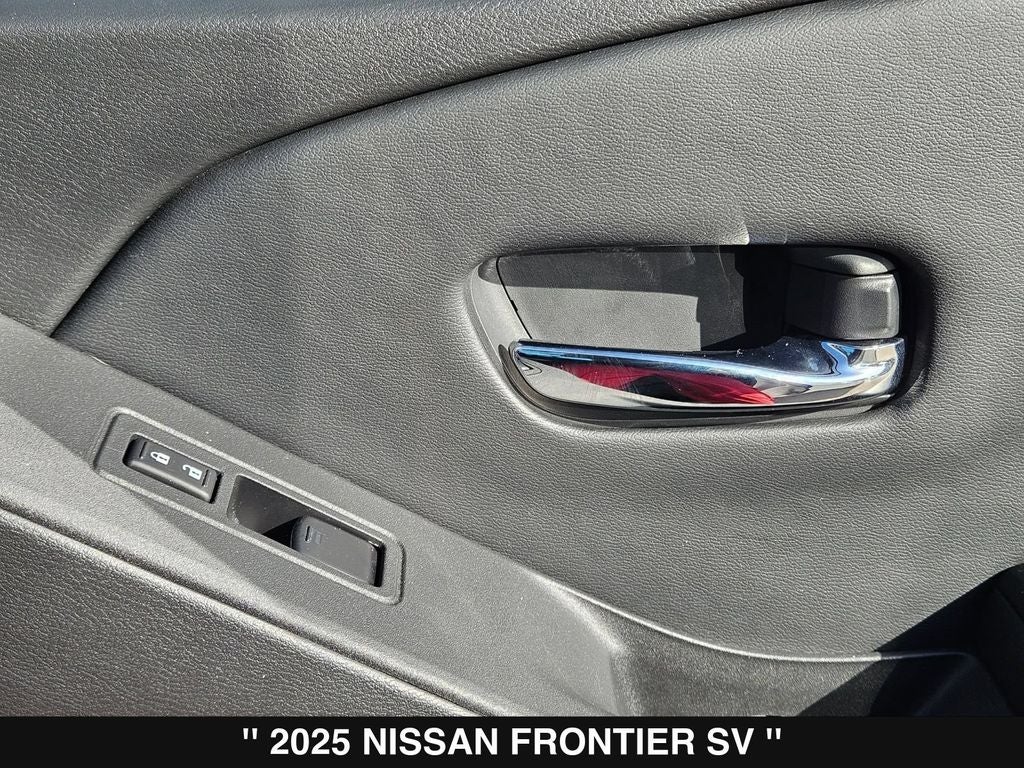2025 Nissan Frontier SV