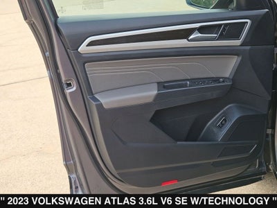 2023 Volkswagen Atlas 3.6L V6 SE w/Technology