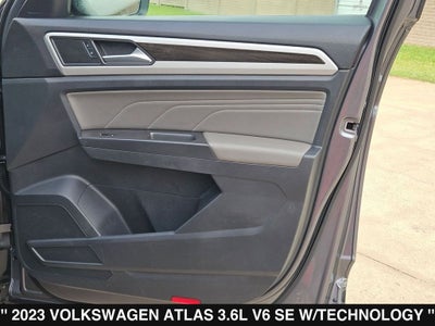 2023 Volkswagen Atlas 3.6L V6 SE w/Technology