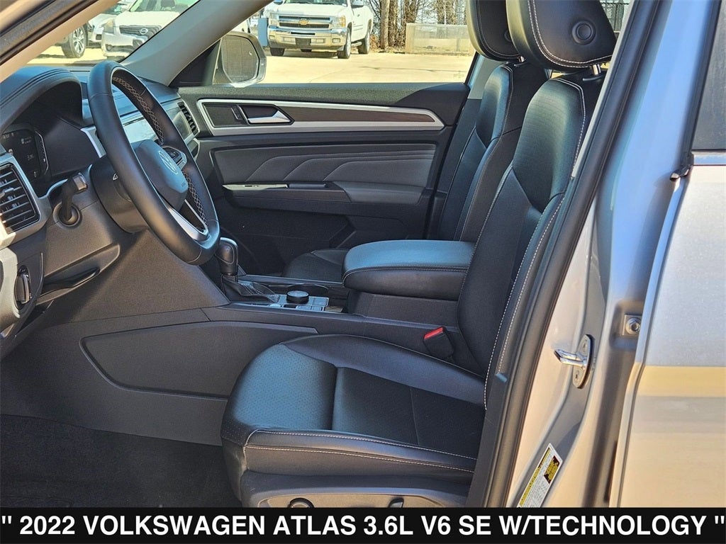 2022 Volkswagen Atlas 3.6L V6 SE w/Technology