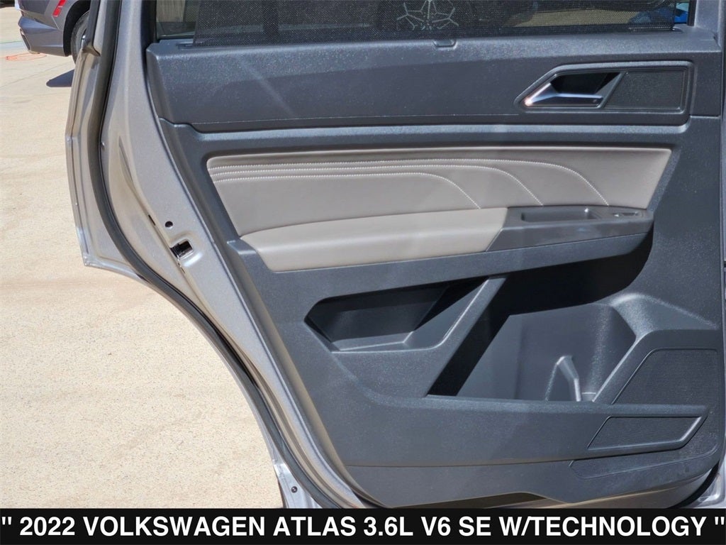 2022 Volkswagen Atlas 3.6L V6 SE w/Technology