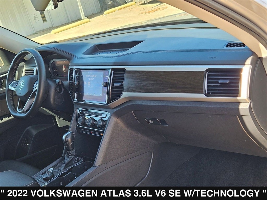 2022 Volkswagen Atlas 3.6L V6 SE w/Technology