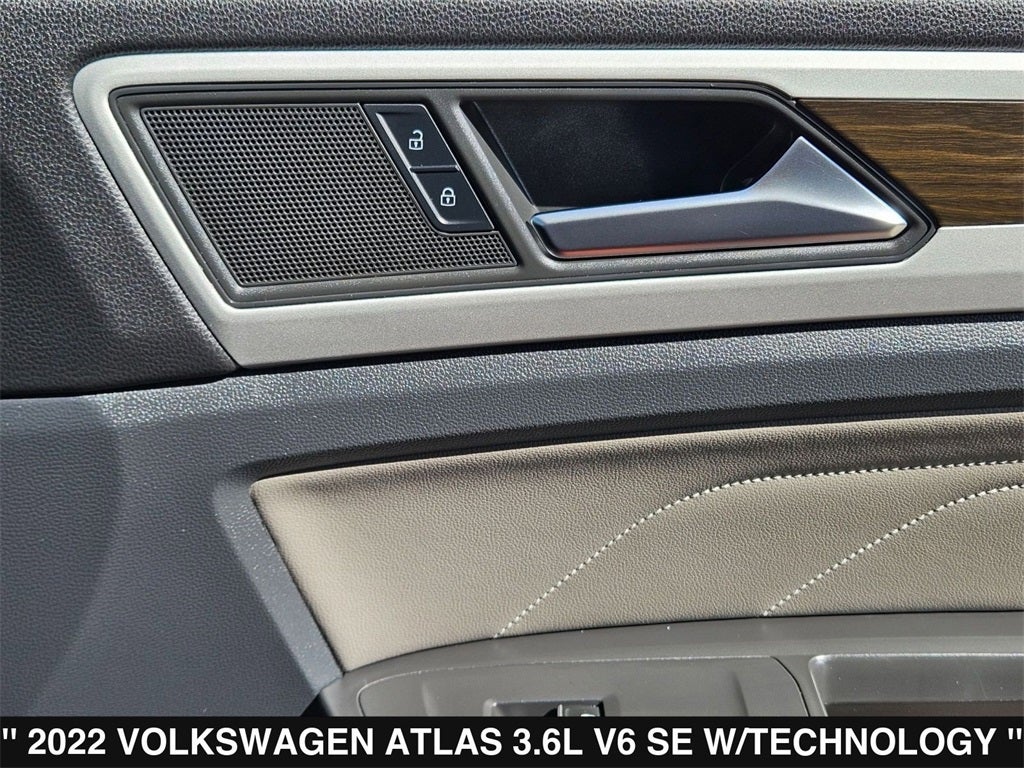 2022 Volkswagen Atlas 3.6L V6 SE w/Technology