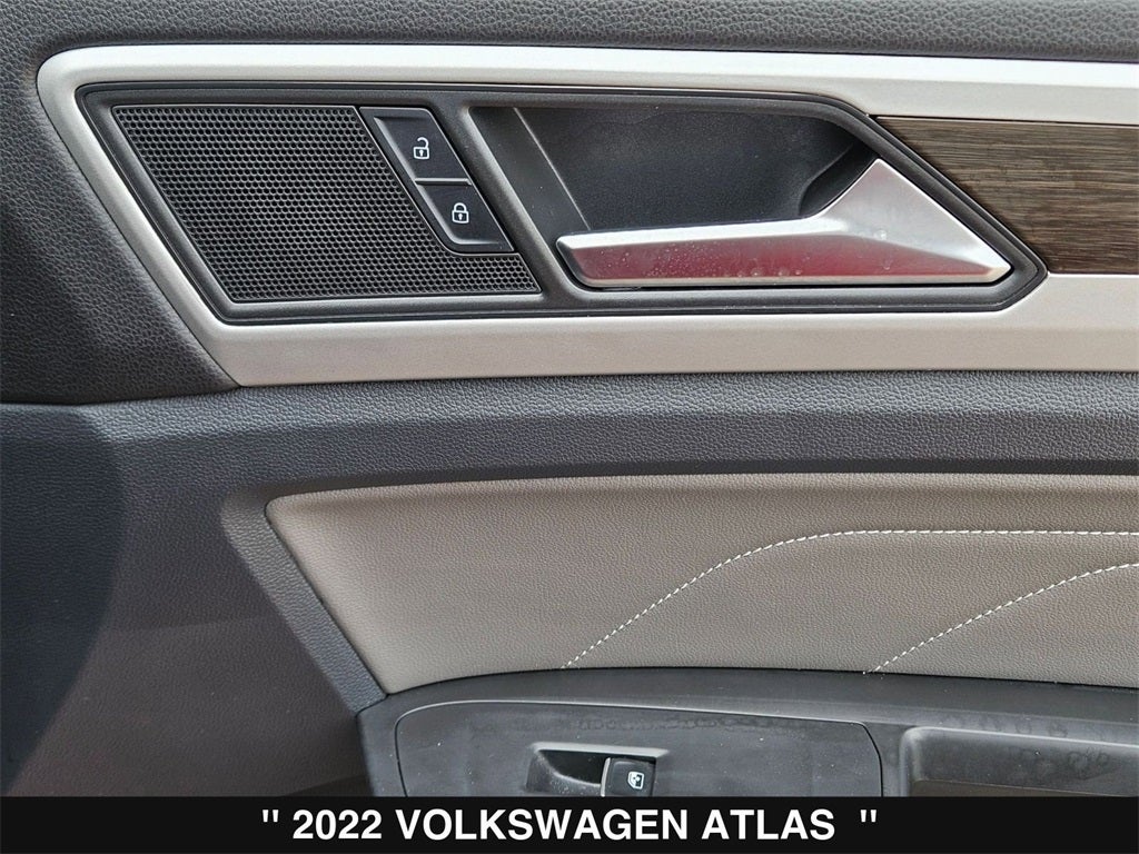 2022 Volkswagen Atlas 3.6L V6 SE w/Technology