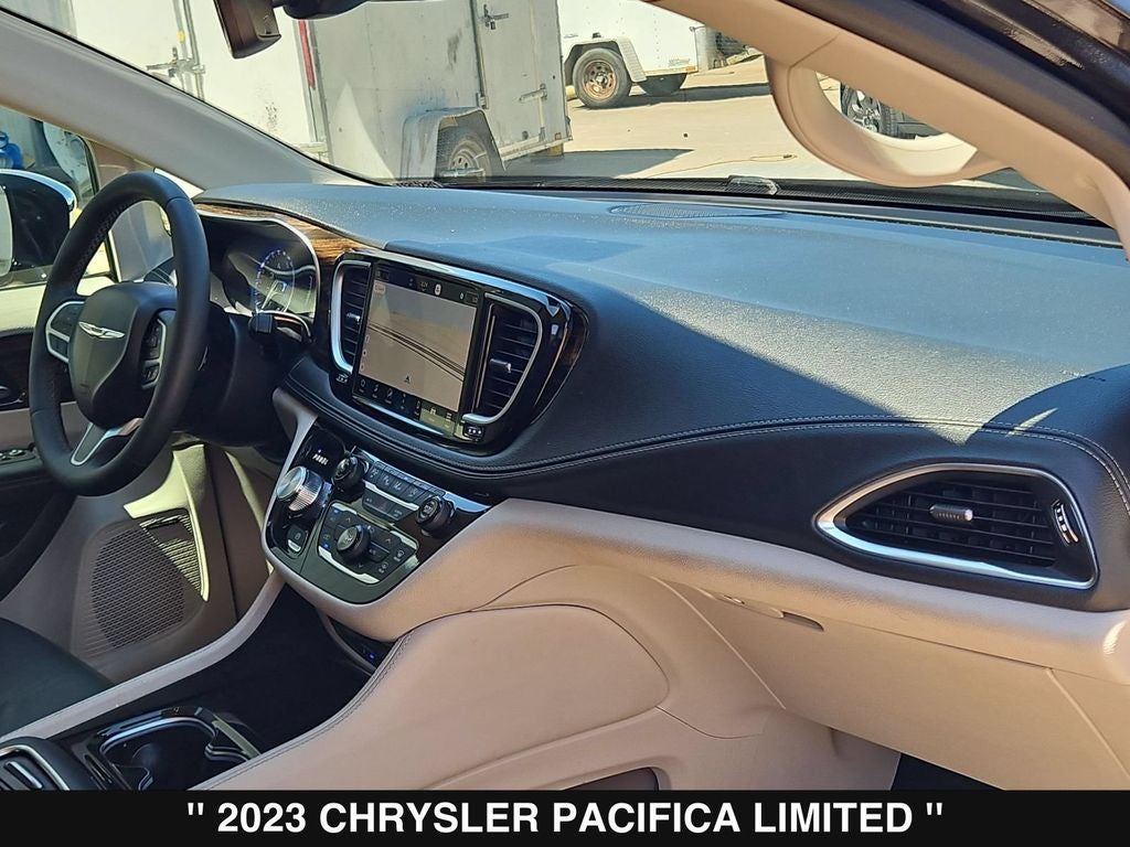 2023 Chrysler Pacifica Limited