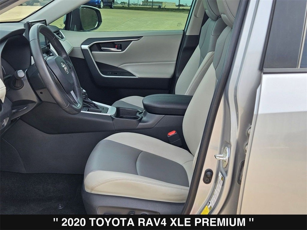 2020 Toyota RAV4 XLE Premium