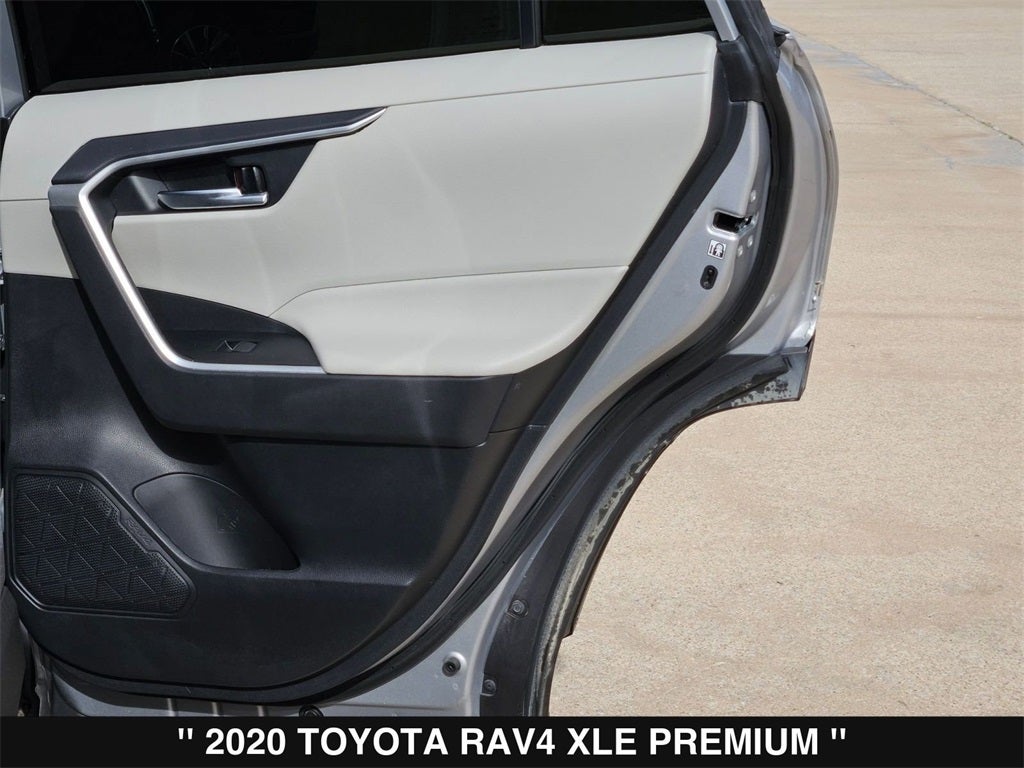 2020 Toyota RAV4 XLE Premium