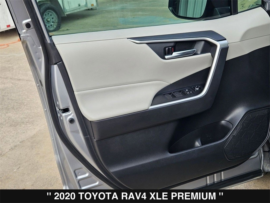 2020 Toyota RAV4 XLE Premium