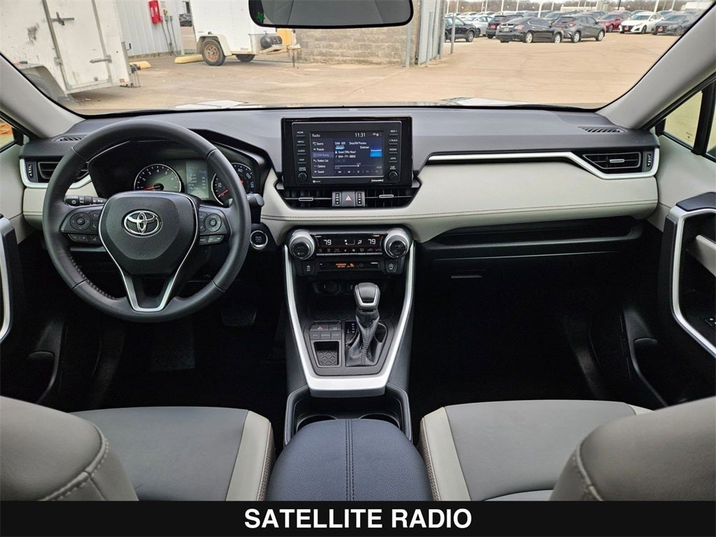 2020 Toyota RAV4 XLE Premium