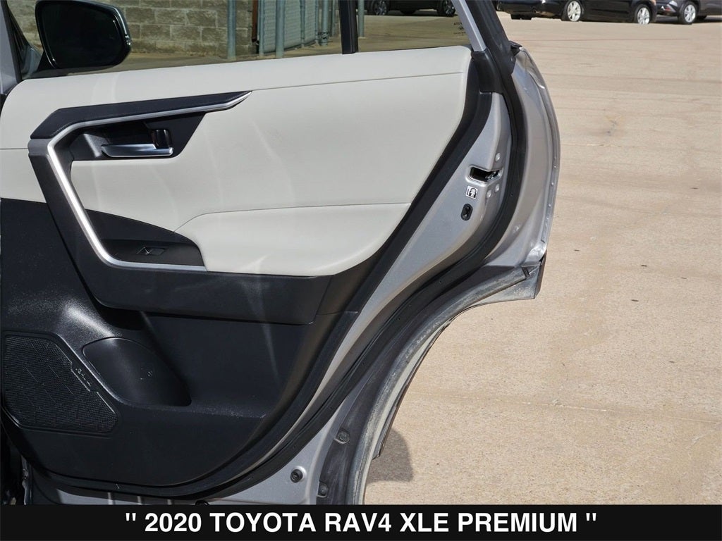 2020 Toyota RAV4 XLE Premium
