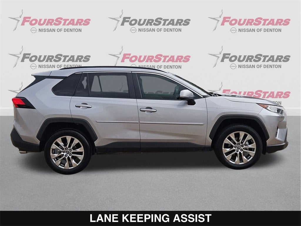 2020 Toyota RAV4 XLE Premium