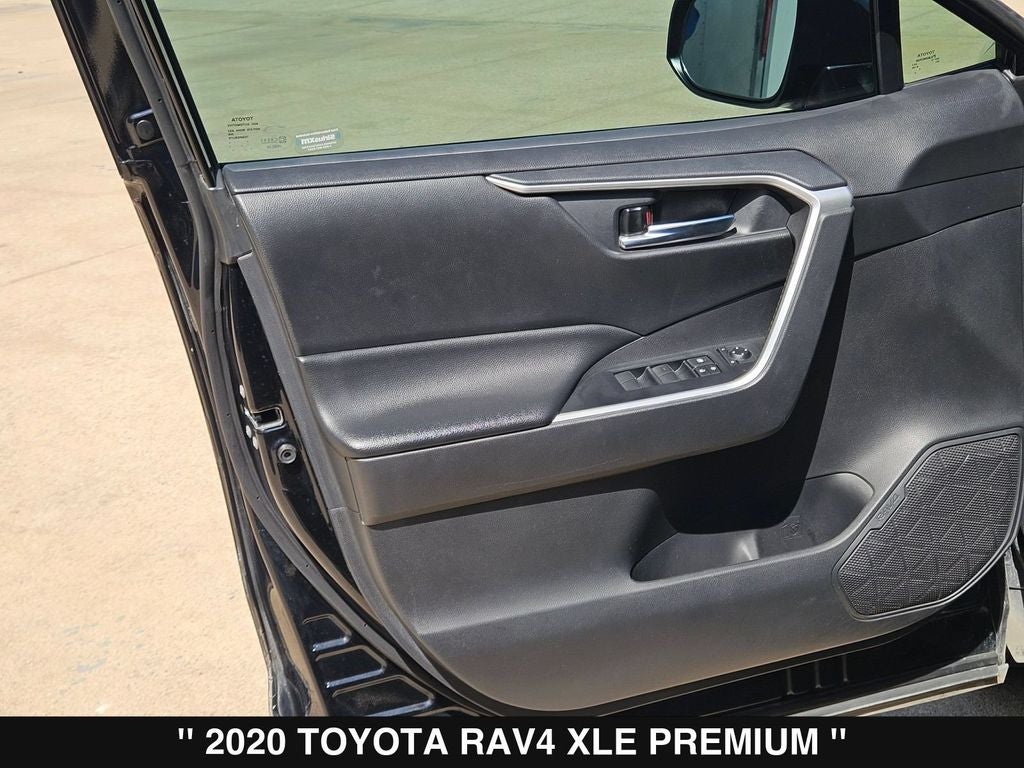 2020 Toyota RAV4 XLE Premium