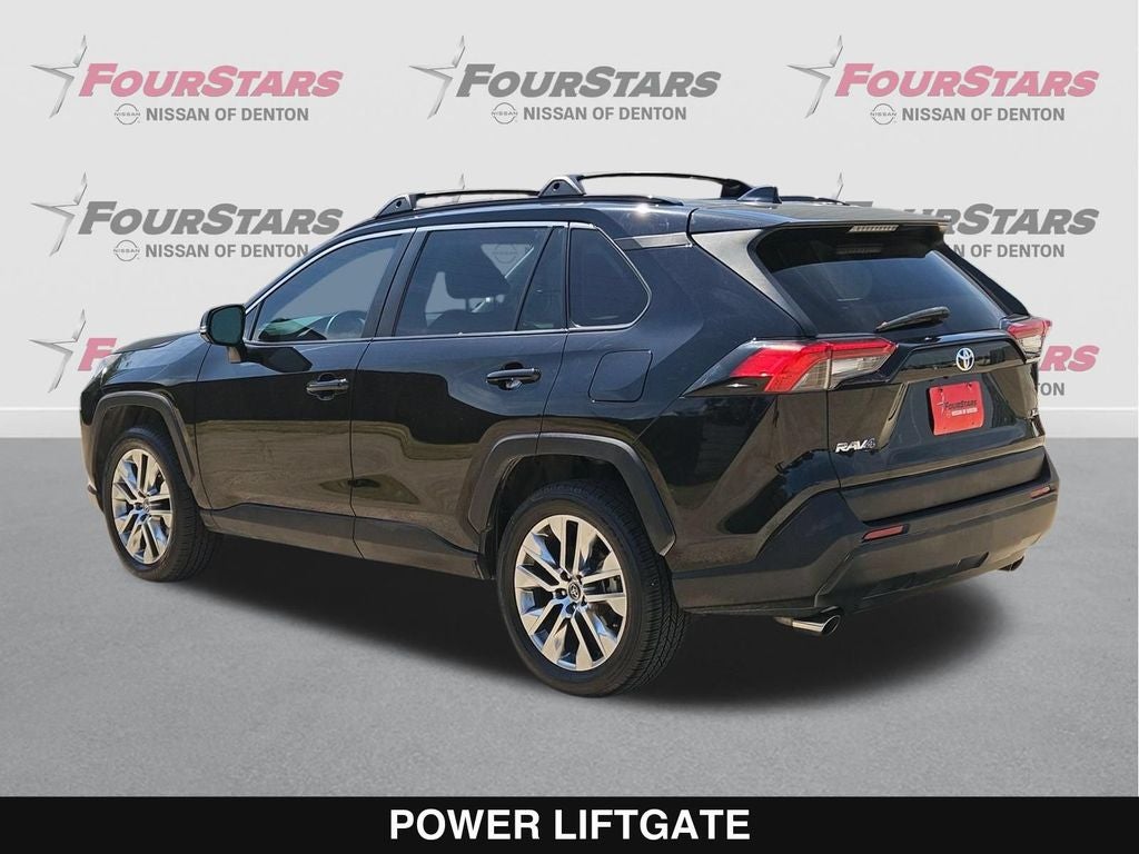 2020 Toyota RAV4 XLE Premium