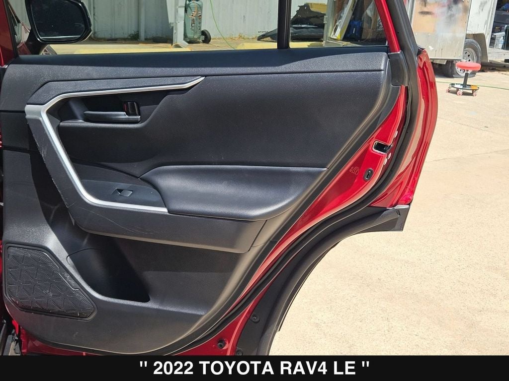 2022 Toyota RAV4 LE