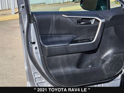 2021 Toyota RAV4 LE