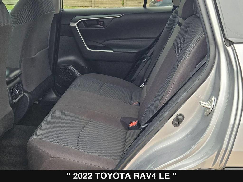 2022 Toyota RAV4 LE