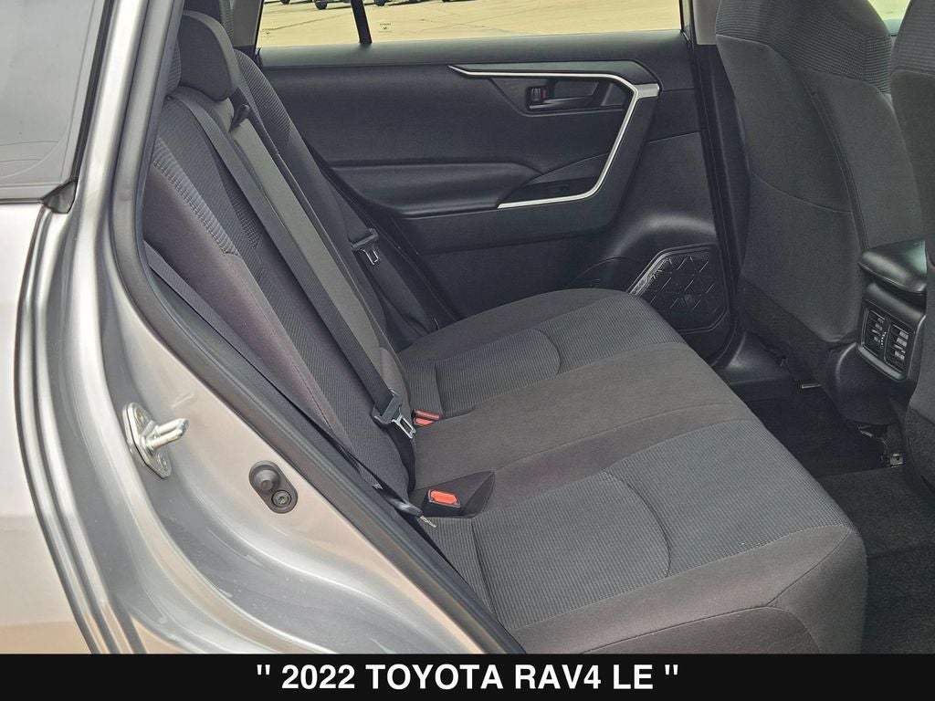 2022 Toyota RAV4 LE