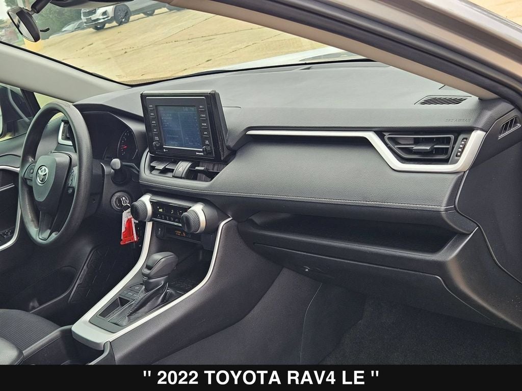 2022 Toyota RAV4 LE
