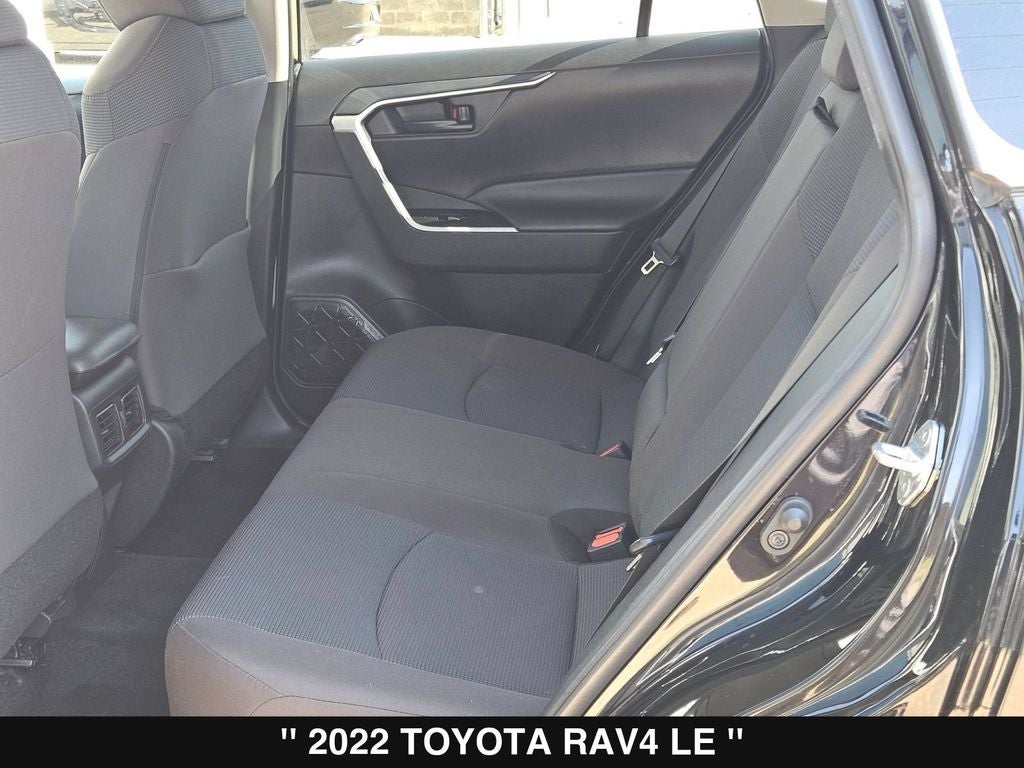 2022 Toyota RAV4 LE