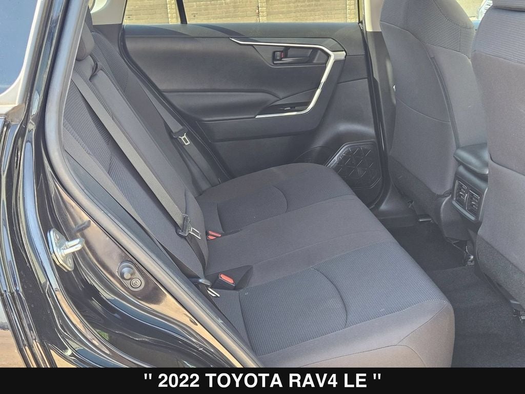2022 Toyota RAV4 LE