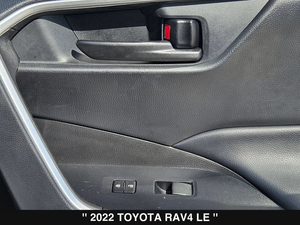 2022 Toyota RAV4 LE