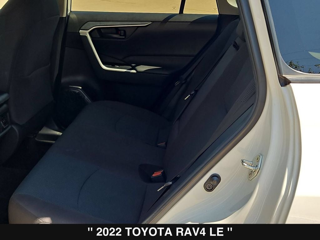 2022 Toyota RAV4 LE