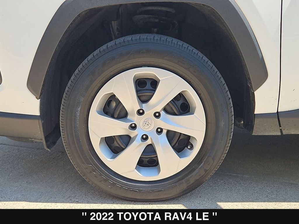 2022 Toyota RAV4 LE
