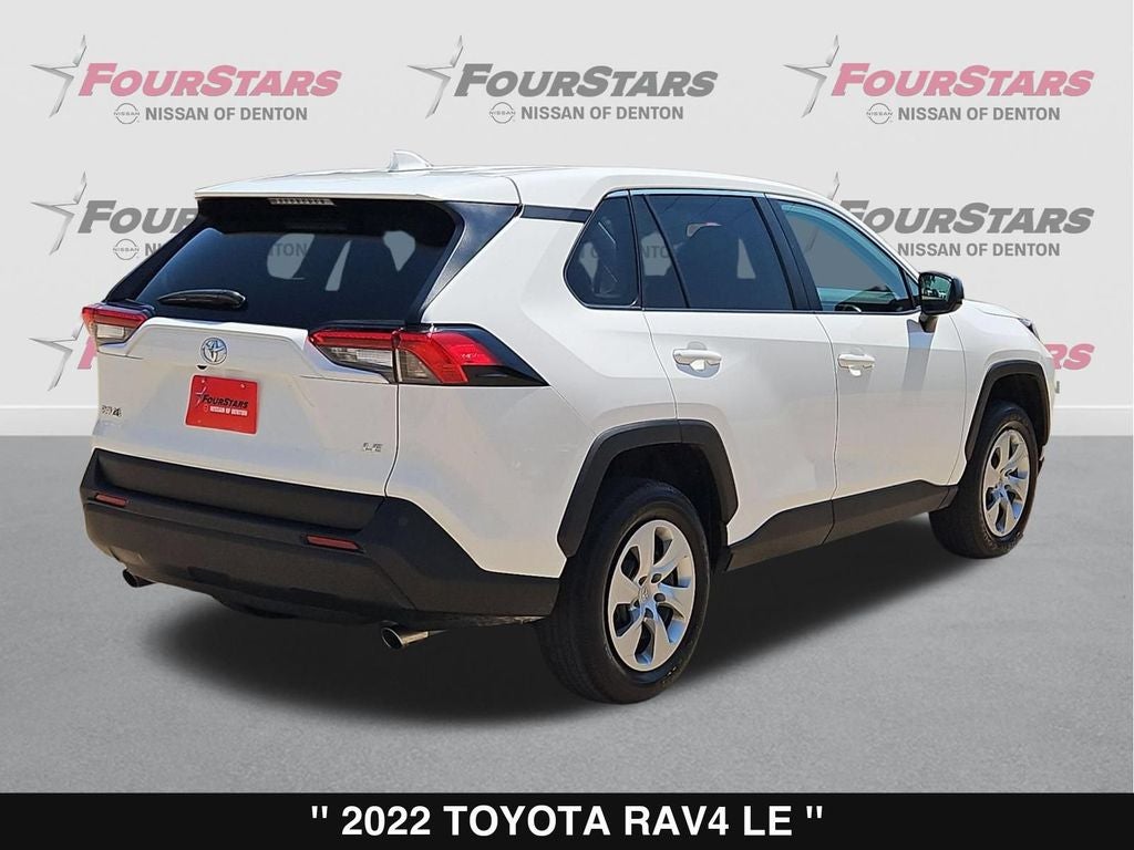 2022 Toyota RAV4 LE