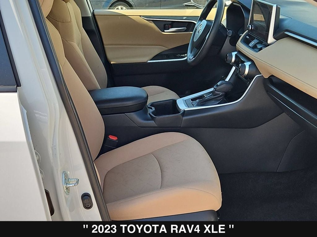 2023 Toyota RAV4 XLE