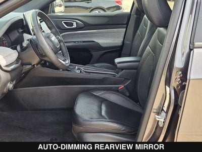 2023 Jeep Compass Latitude Lux