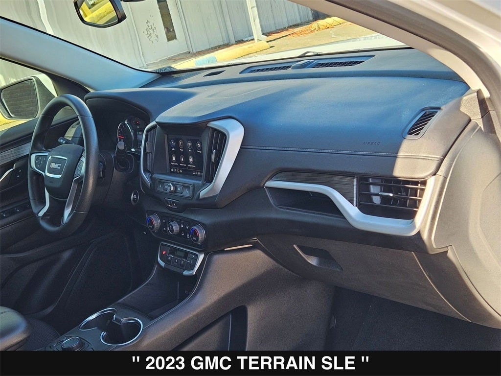 2023 GMC Terrain SLE
