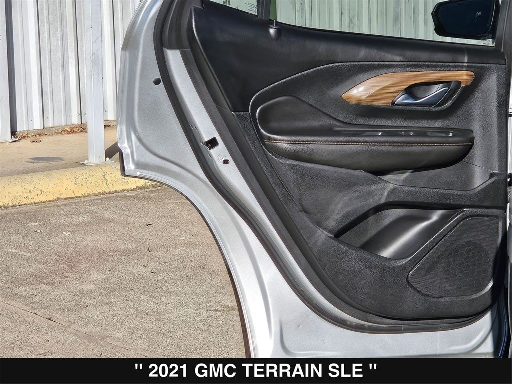 2021 GMC Terrain SLE