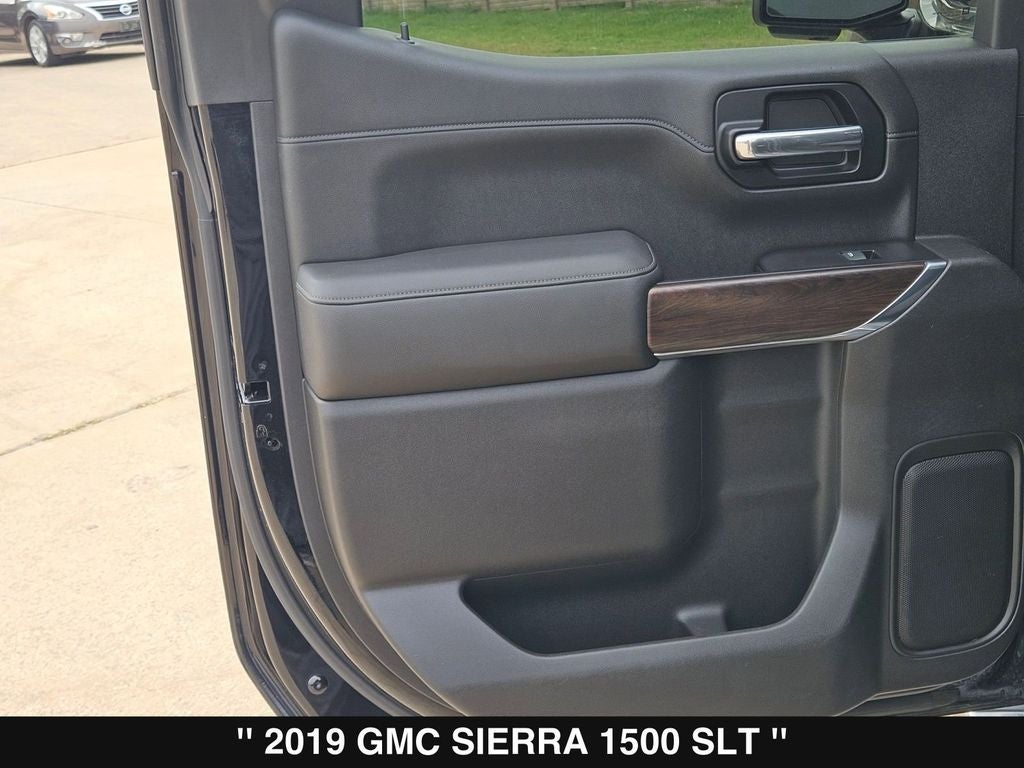 2019 GMC Sierra 1500 SLT