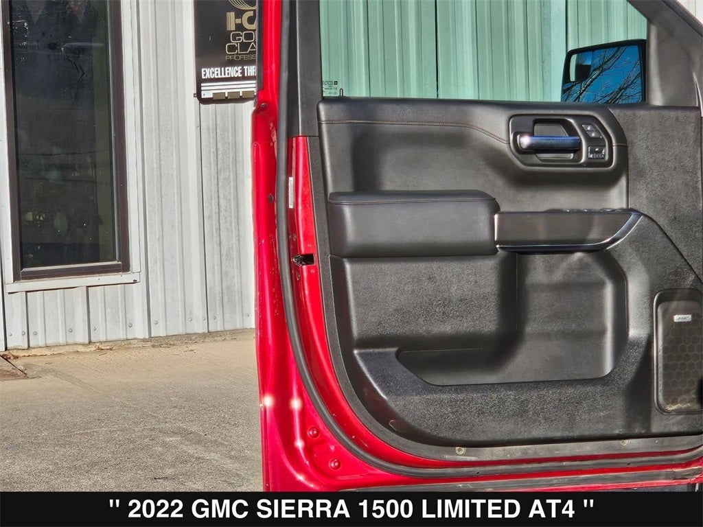 2022 GMC Sierra 1500 Limited AT4