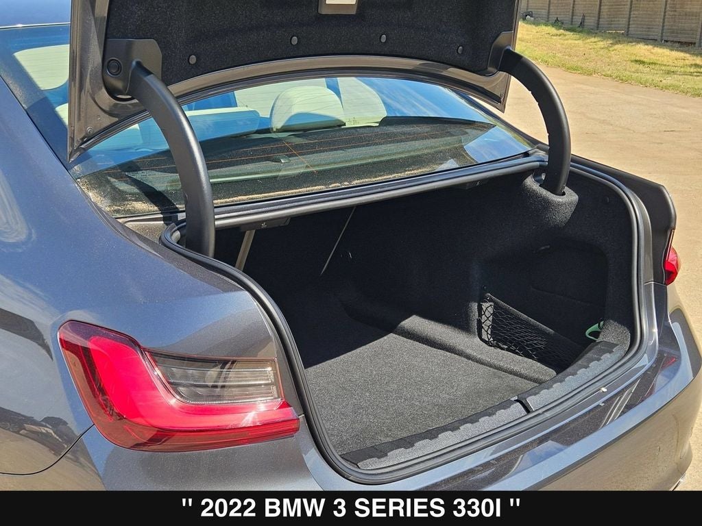 2022 BMW 3 Series 330i