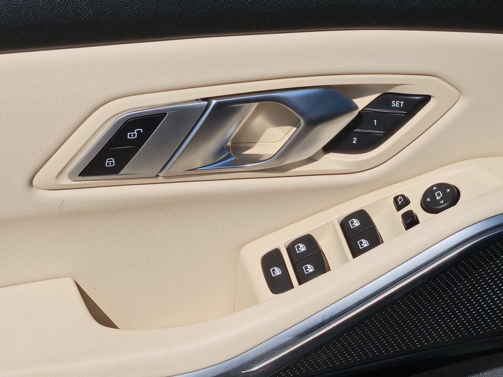 2023 BMW 3 Series 330i