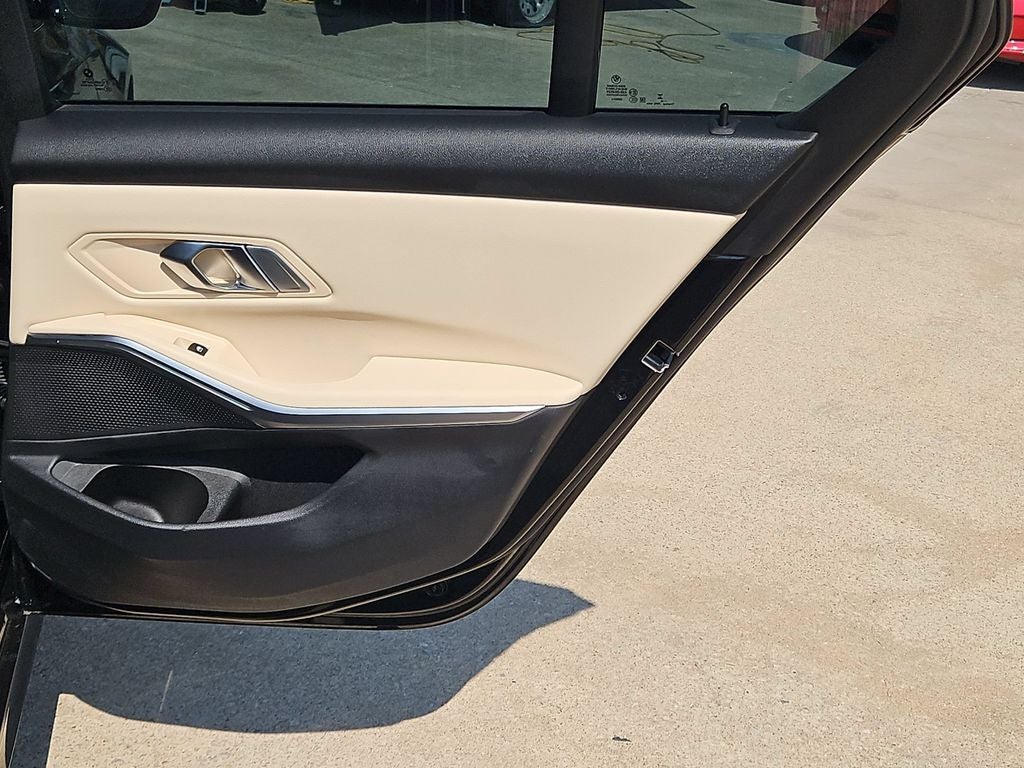 2023 BMW 3 Series 330i
