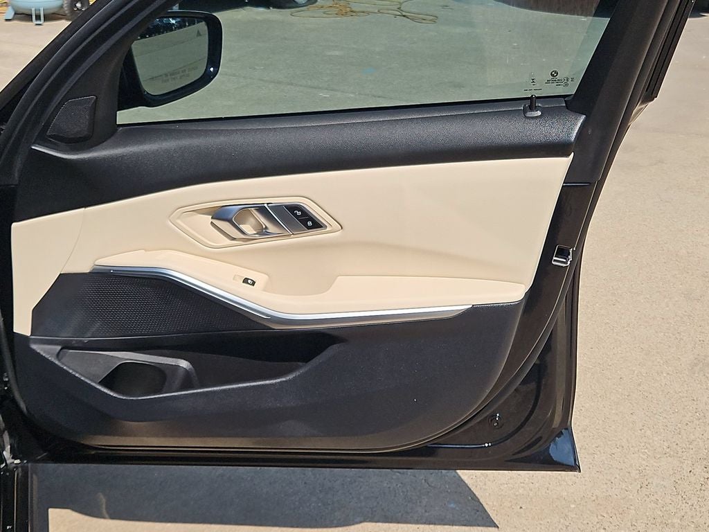 2023 BMW 3 Series 330i