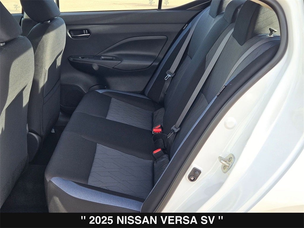 2025 Nissan Versa 1.6 SV