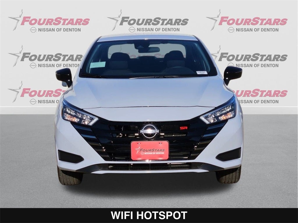 2025 Nissan Versa 1.6 SR